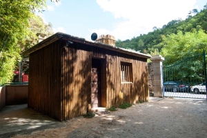 Domek obložený bambusem